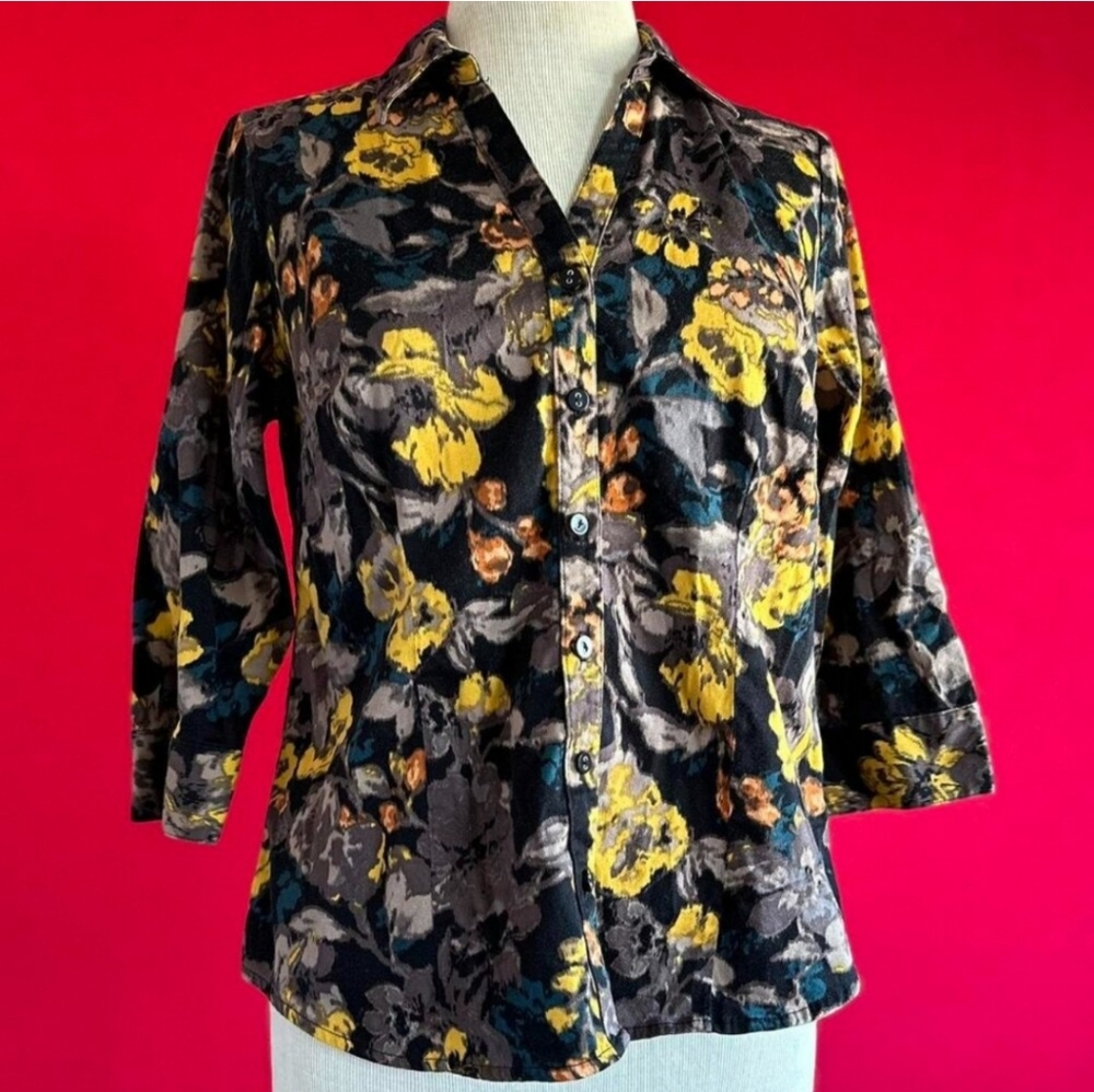 212 Collection Stretch Button Up 3/4 Sleeve Top - Size Medium